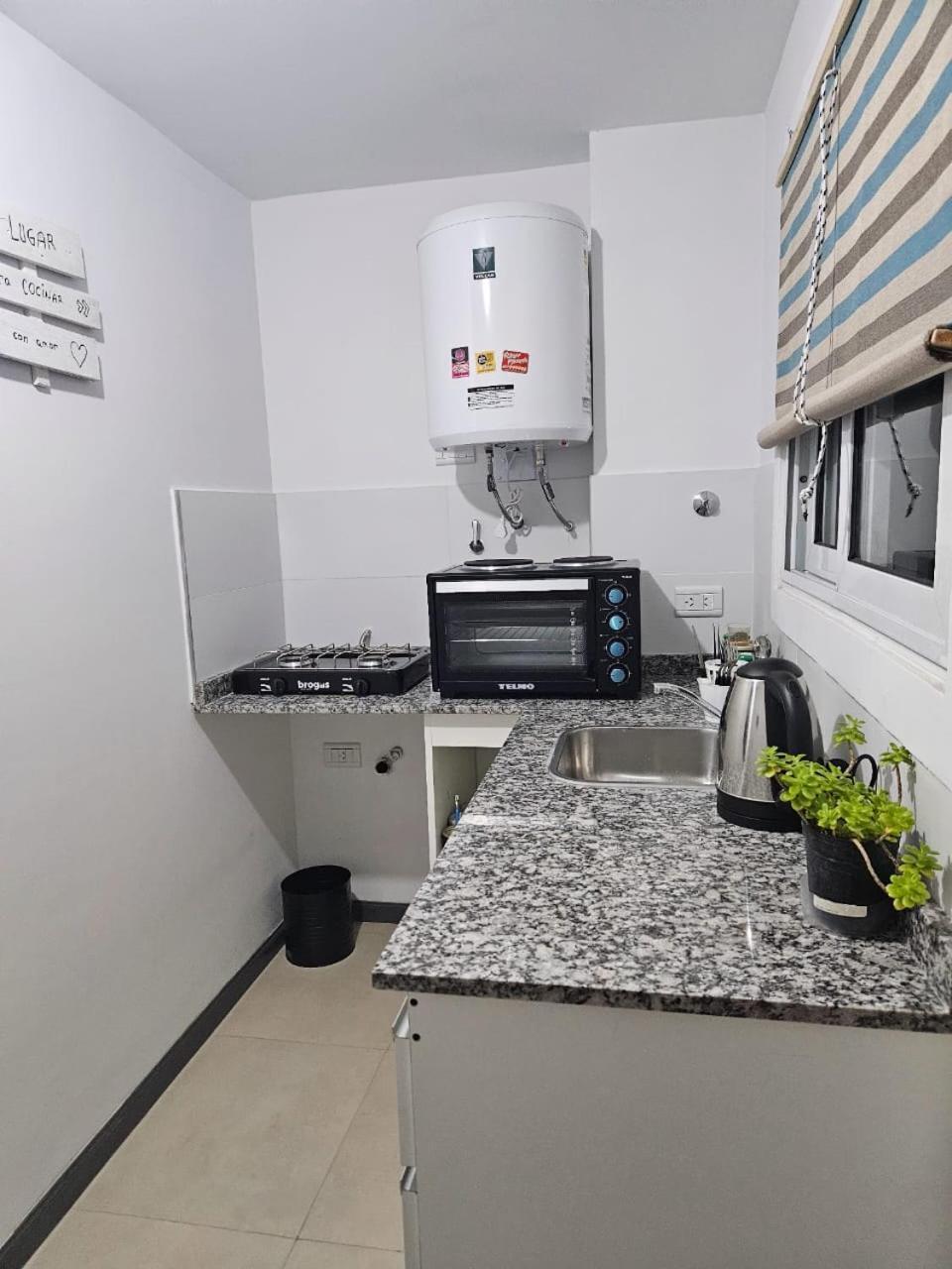Apartamento Amplio Departamento Monoambiente *